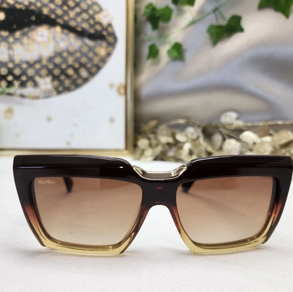 NWT MaxMara Spark-7 MM0137 W/ Carry Case And Dust Cloth